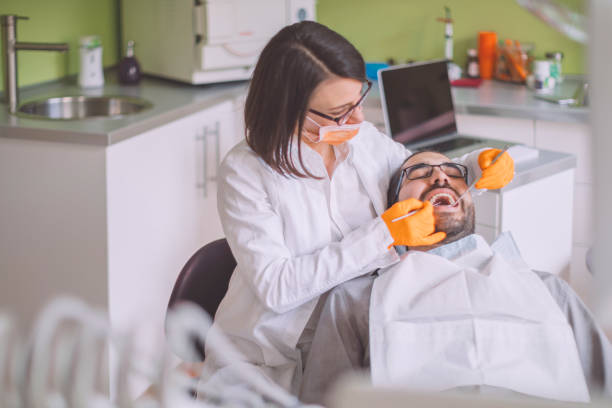 Best Emergency Tooth Extraction in Monona, IA